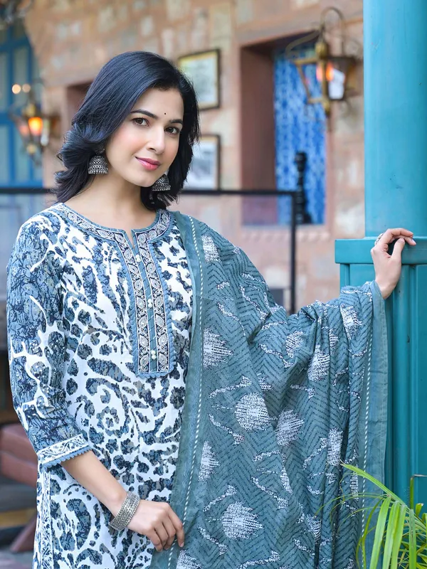 White cotton silk kurti set with print