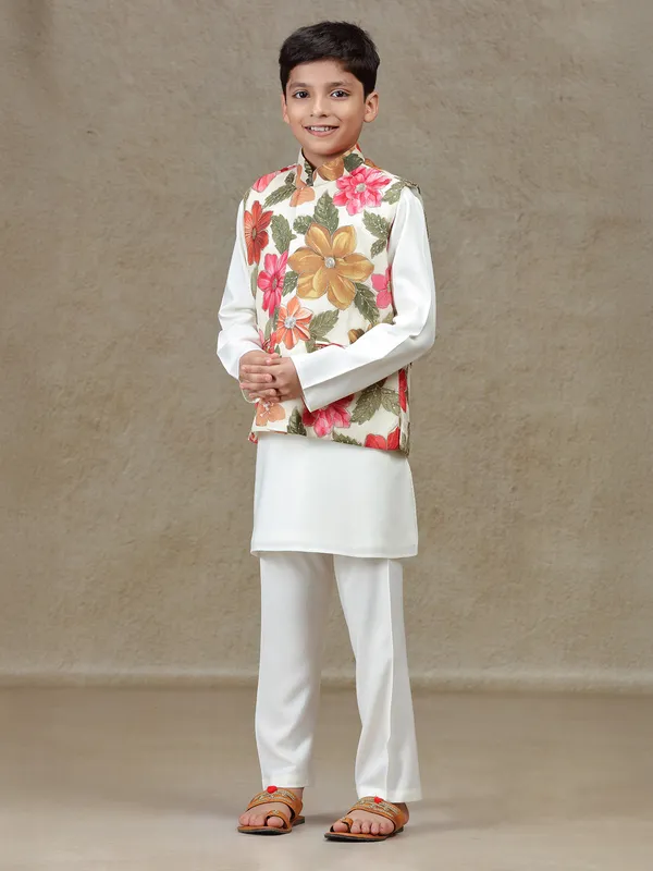 White cotton silk printed waistcoat set