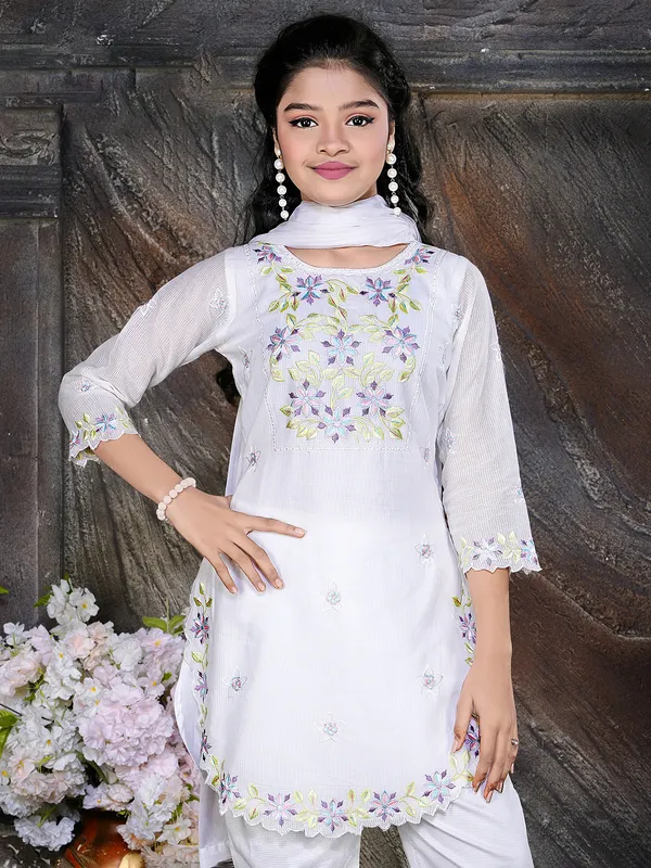 White cotton silk quarter sleeves salwar suit