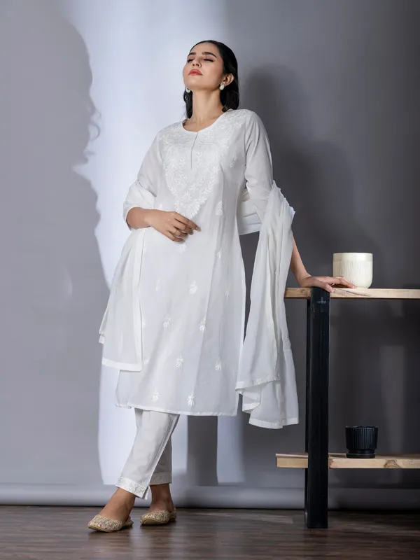 White embroidery kurti set for women in cotton