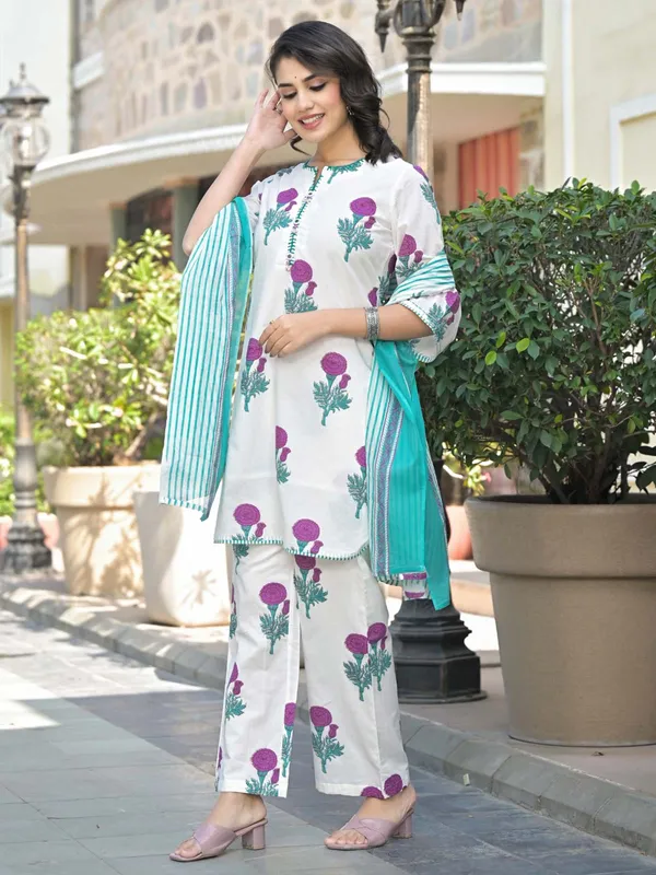 White kurti set for women in cotton silk
