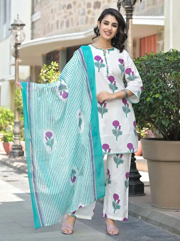 White kurti set for women in cotton silk