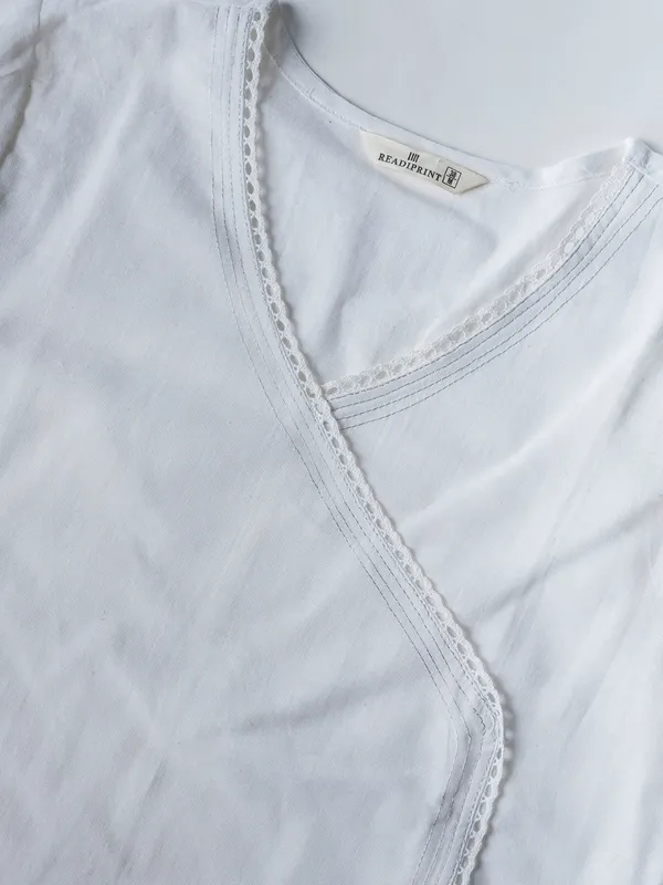 White kurti set for women in cotton with dupatta