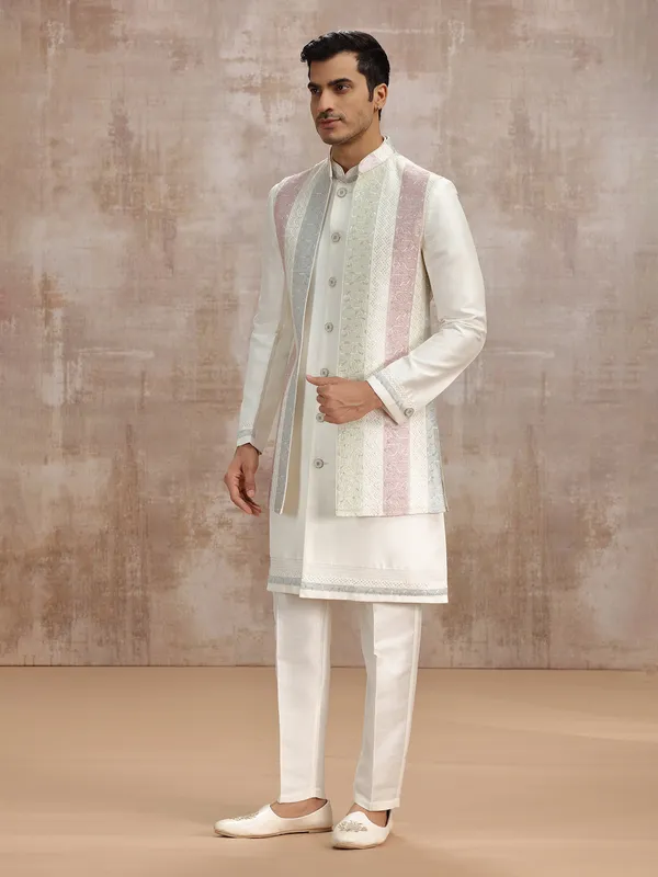 White long waistcoat set for wedding occasions