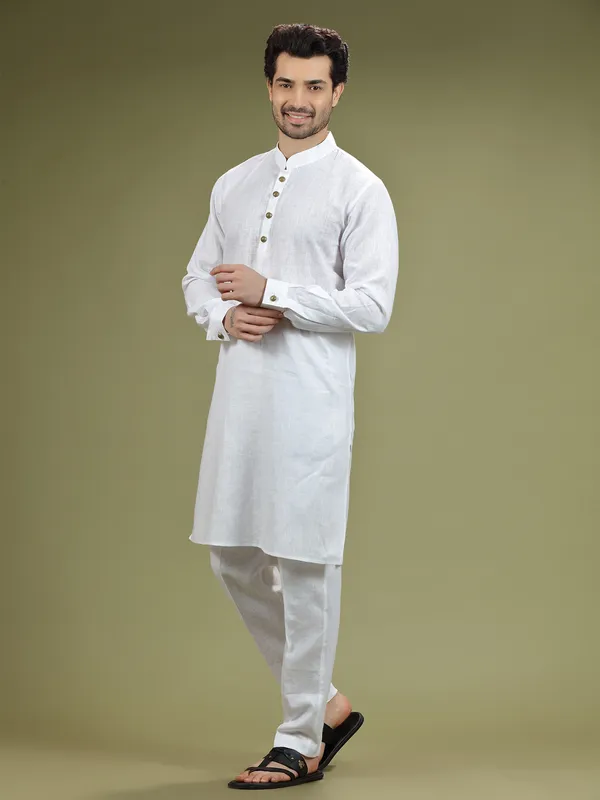 White plain linen kurta suit