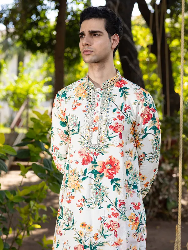 White printed aabla worked cotton kurta pajama