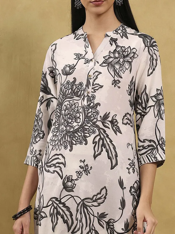 White printed cotton kurti for women casual wear