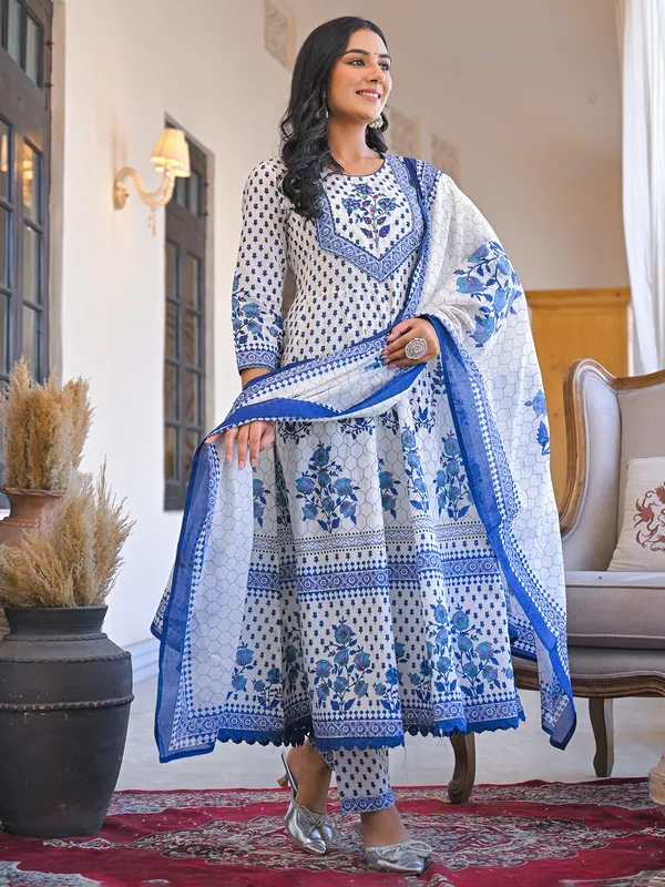 White printed cotton kurti set for festive