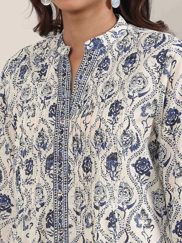 White printed straight cut kurti with thread work