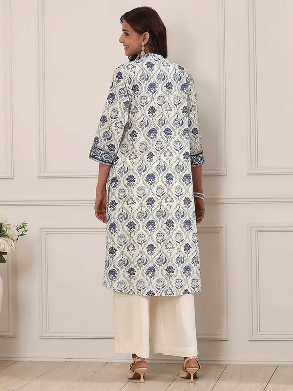 White printed straight cut kurti with thread work