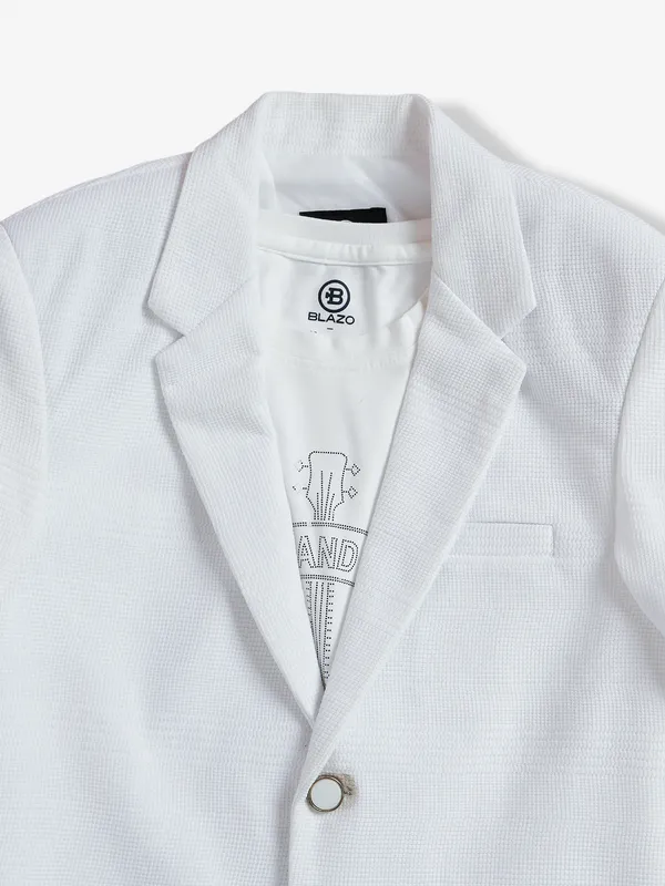 White textured terry rayon blazer