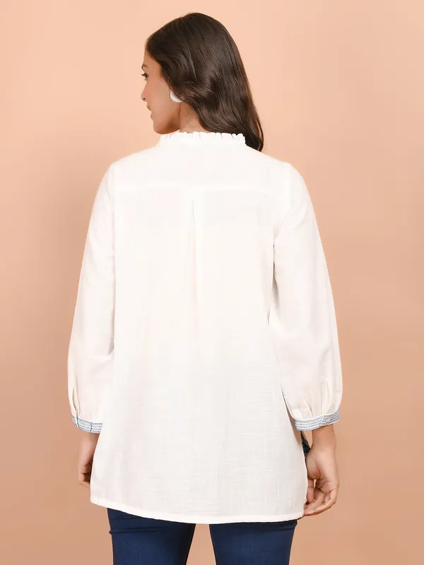 White thread worked cotton top