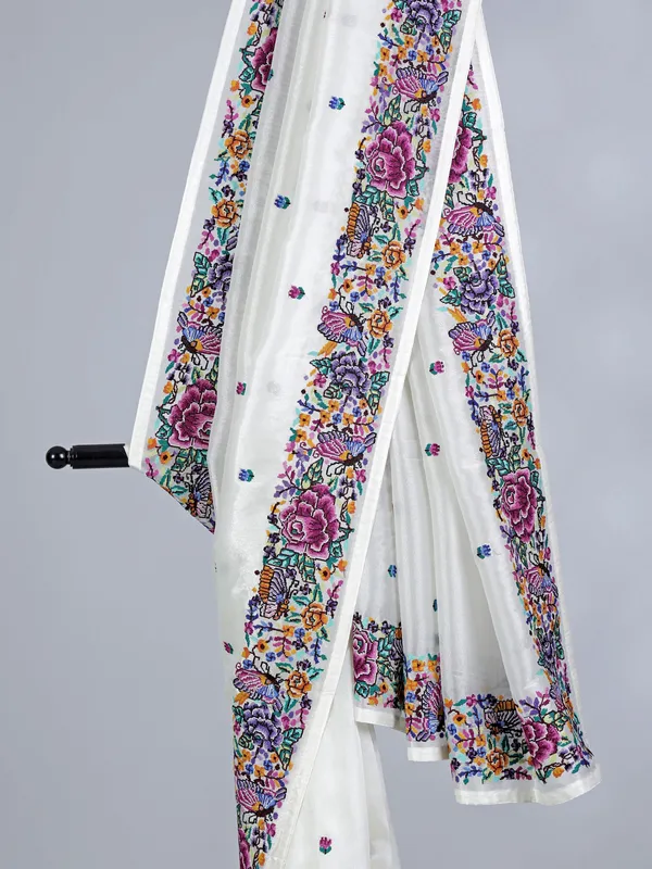 White tissue saree with intricate embroidery