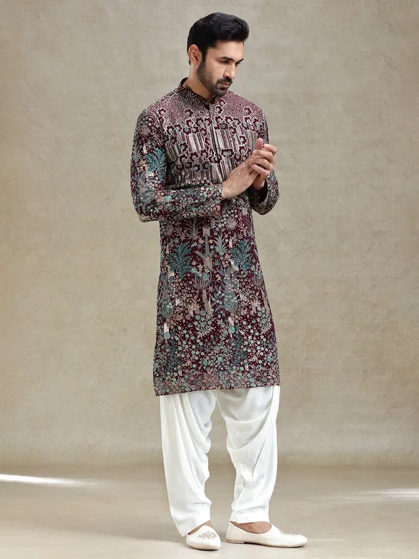 Wine artisanal embroideried kurta salwar set