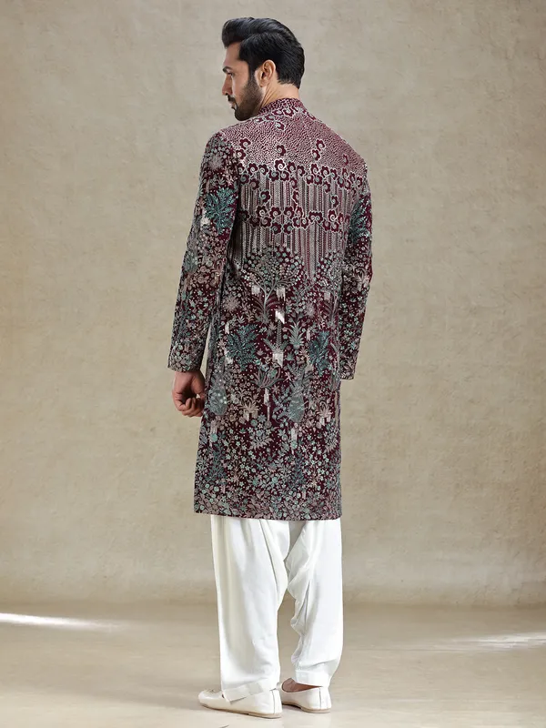 Wine artisanal embroideried kurta salwar set
