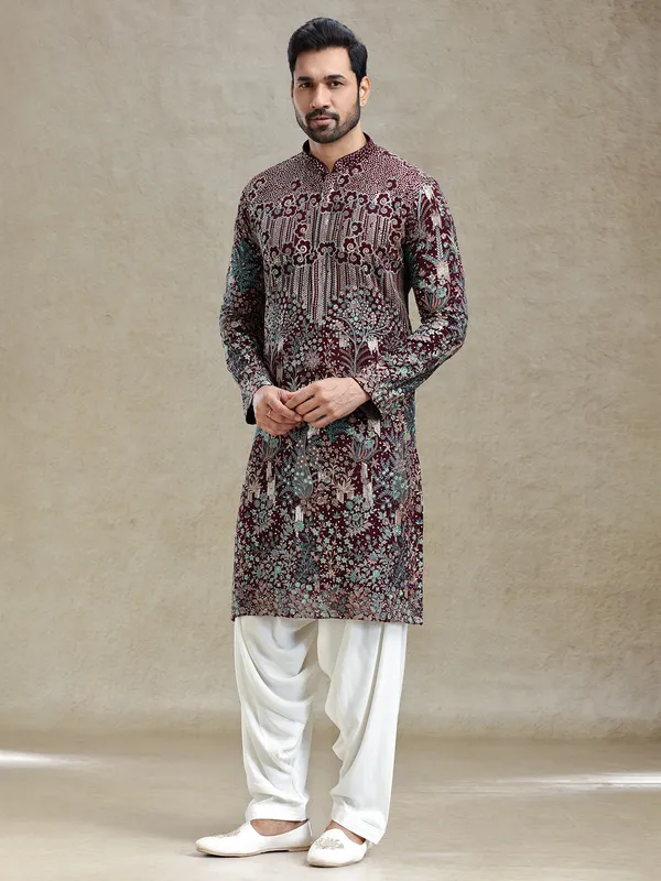 Wine artisanal embroideried kurta salwar set