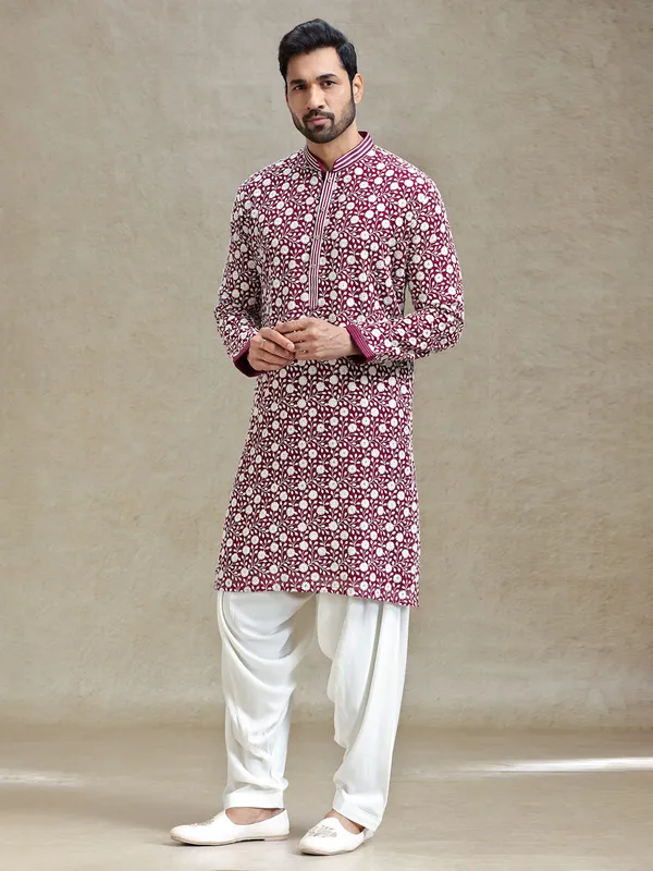 Wine shades kurta set for festive charm