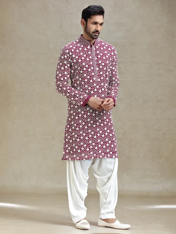 Wine shades kurta set for festive charm