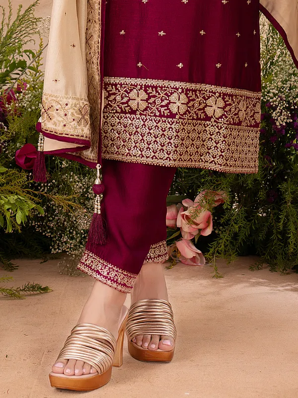 Wine silk sweetheart neck salwar suit