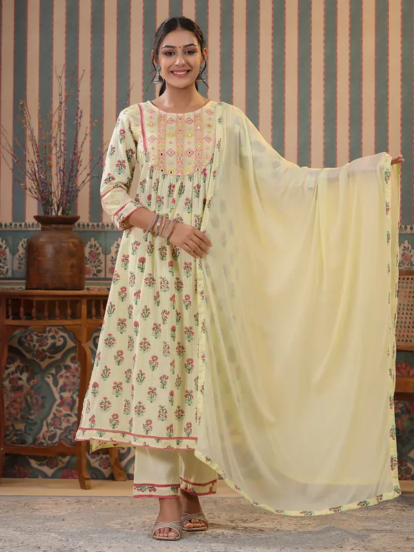 Yellow cotton printed kurti set for women