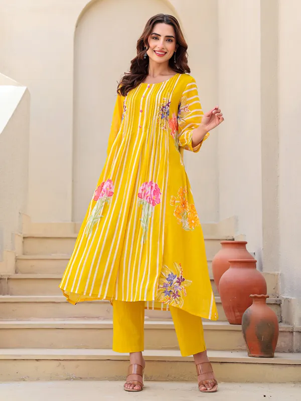 Yellow cotton printed kurti set for women festive wear