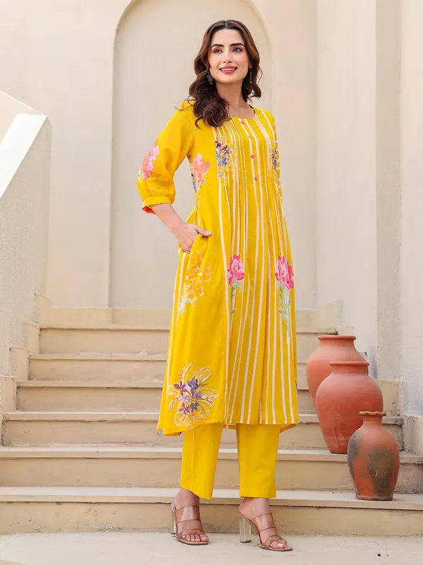 Yellow cotton printed kurti set for women festive wear