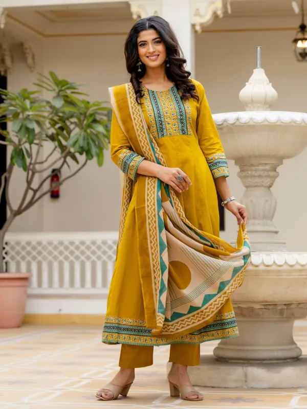 Yellow printed cotton festive wear kurti set