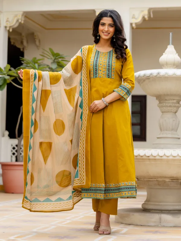 Yellow printed cotton festive wear kurti set