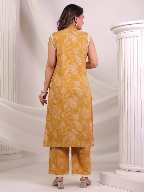 Yellow printed kurti set for casual wear