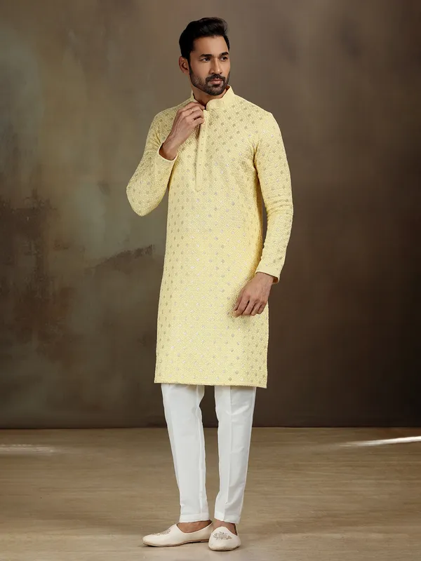 Yellow royan kurta set with subtle shine