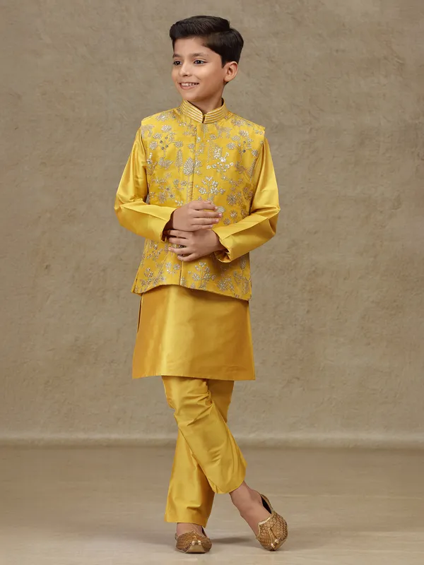 Yellow silk waistcoat set with resham work