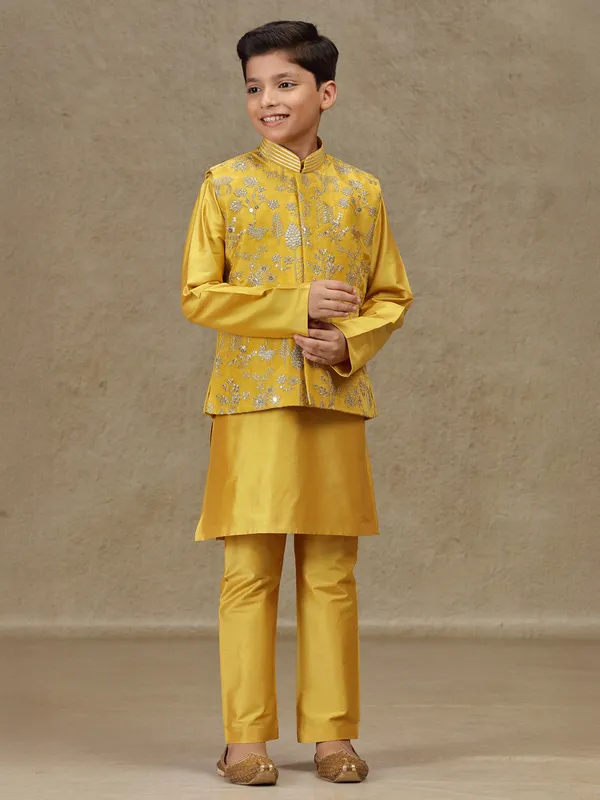 Yellow silk waistcoat set with resham work