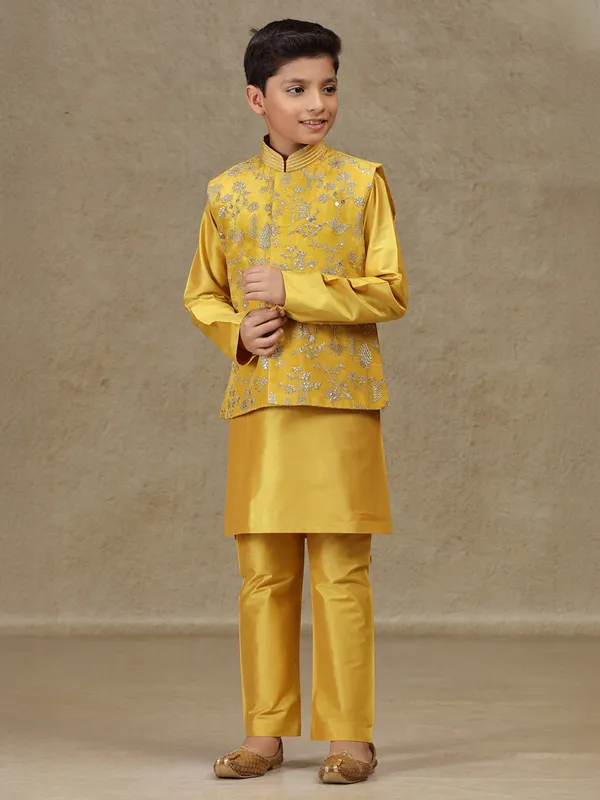 Yellow silk waistcoat set with resham work