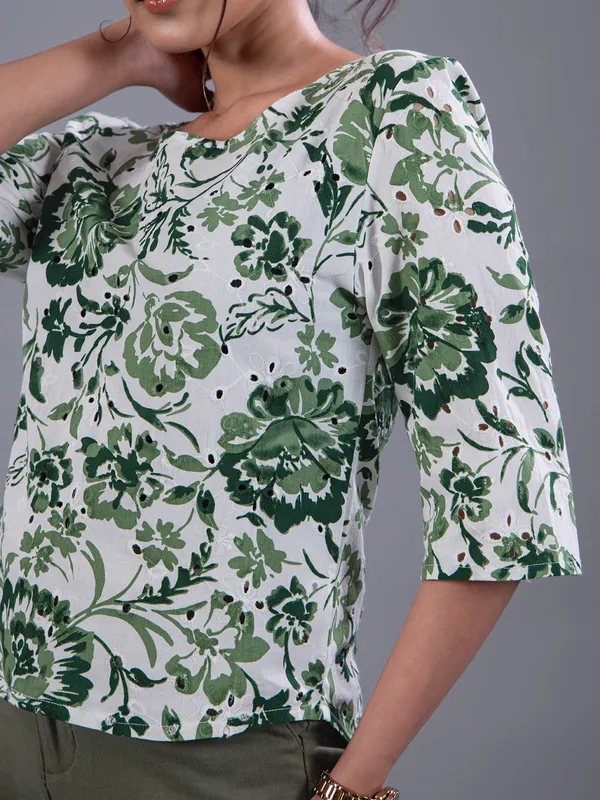 DEAL printed white cotton top for women