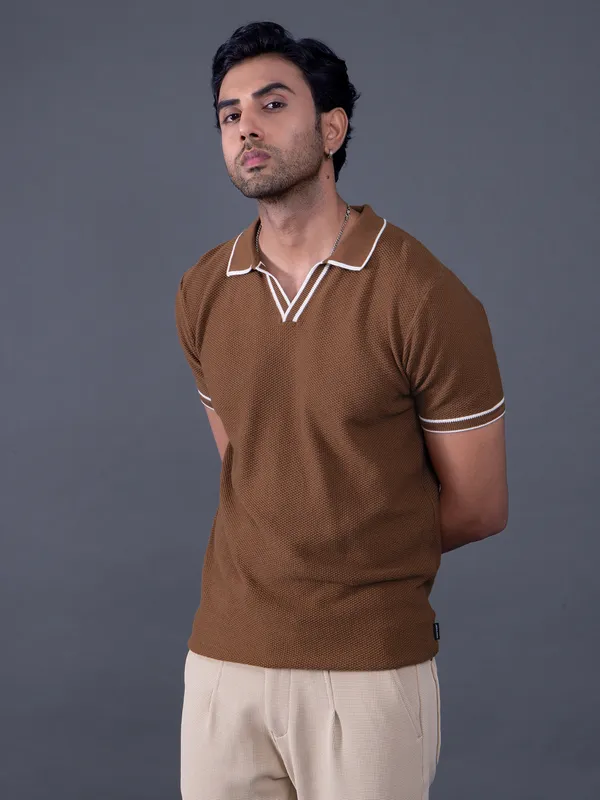 JACK & JONES plain brown knitted t-shirt