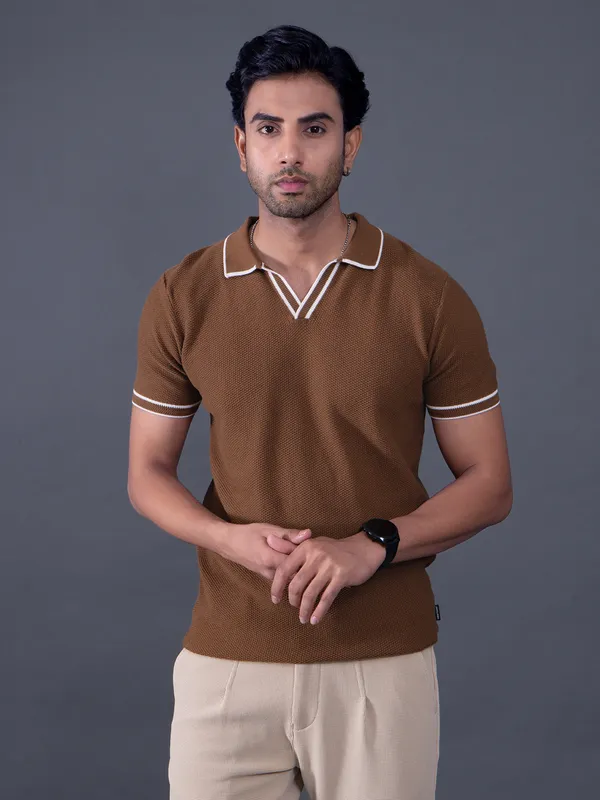 JACK & JONES plain brown knitted t-shirt