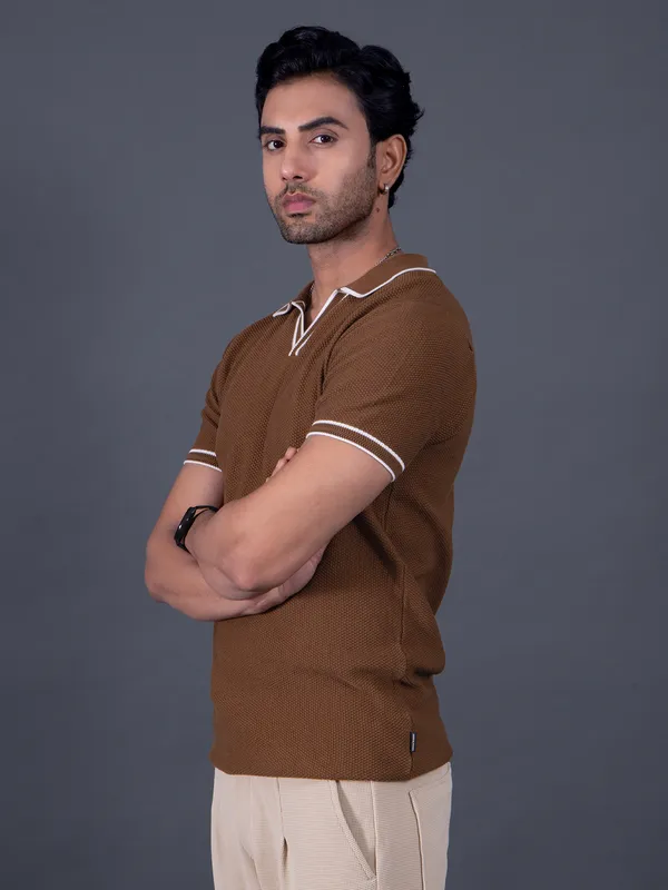 JACK & JONES plain brown knitted t-shirt