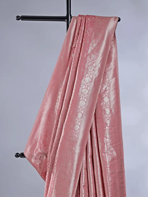 Pink silk saree with zari weaving for festival