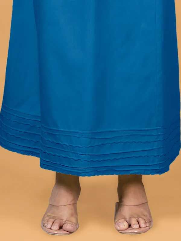 Blue plain saree petticoat in cotton