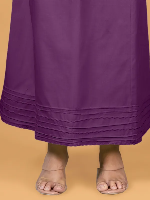 Purple cotton plain petticoat