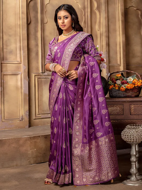 Dola silk purple saree for wedding