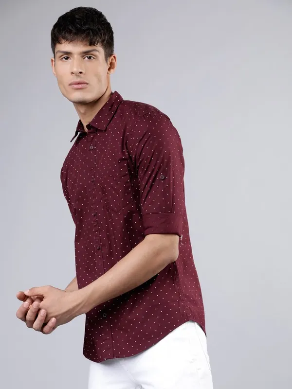 Men Slim Fit Casual Shirt