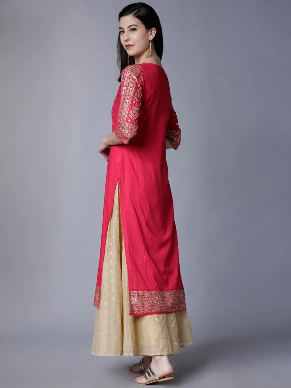  Vishudh Women Pink Printed Straight Kurtas