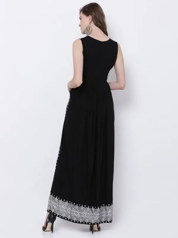  Vishudh Women Black Printed A-Line Kurtas