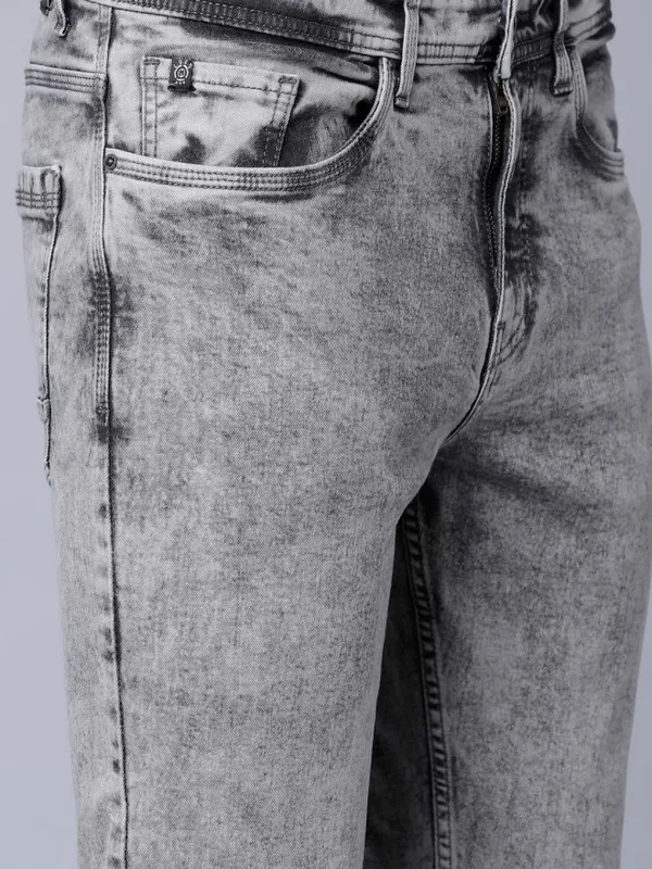  Locomotive Men Grey Tapered Fit Clean Look Jeans