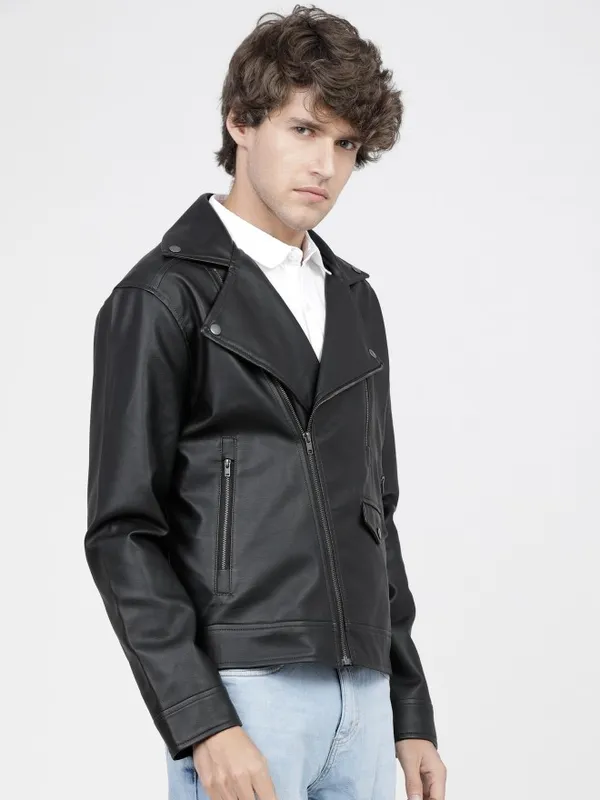  Highlander Men Black Solid Jackets