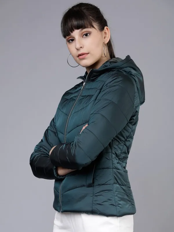 Women Solid Hoodie Jacket
