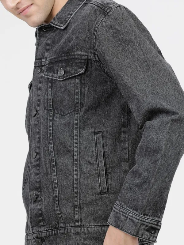  Highlander Men Grey Solid Jackets