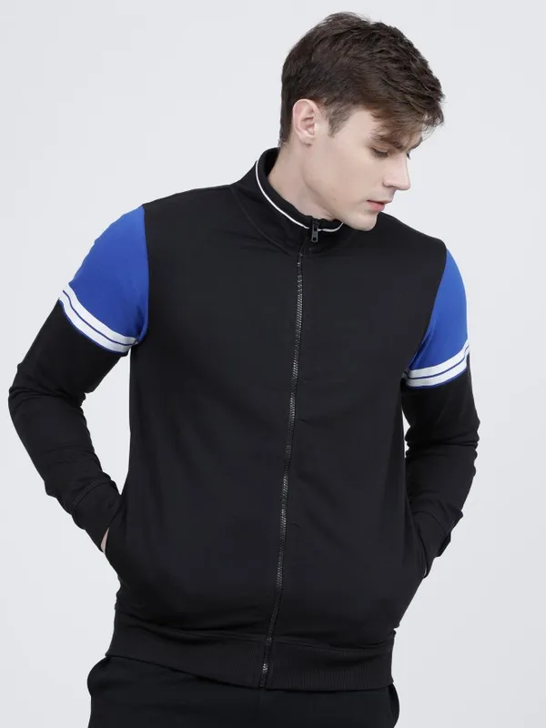 Men Colourblocked Sweatshirts