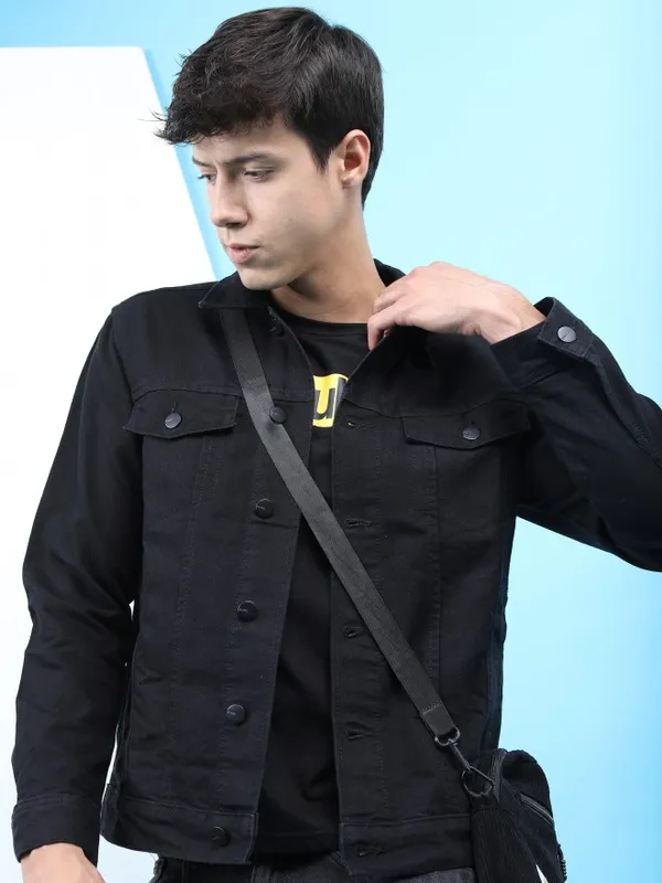  Highlander Men Black Solid Jackets